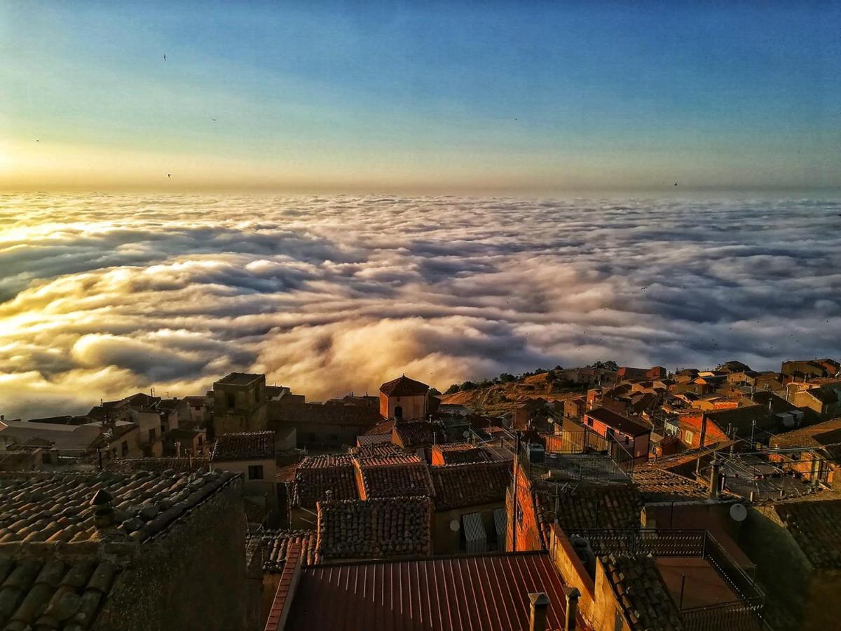 Casa Vacanze Lina Διαμέρισμα San Mauro Castelverde Εξωτερικό φωτογραφία